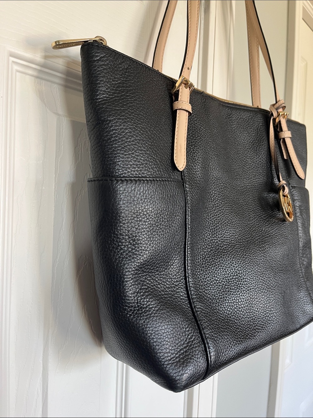 Michael Kors Jet Set Black Leather Tote with Tan Straps and Gold MK Charm - Picture 3 of 16